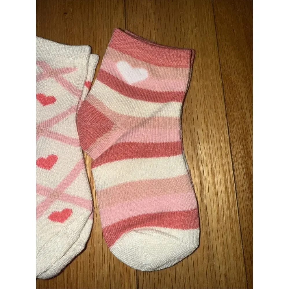 NWT Set Of Five Pairs Of Girls Socks Size 2-5Y Pink Heart Themed